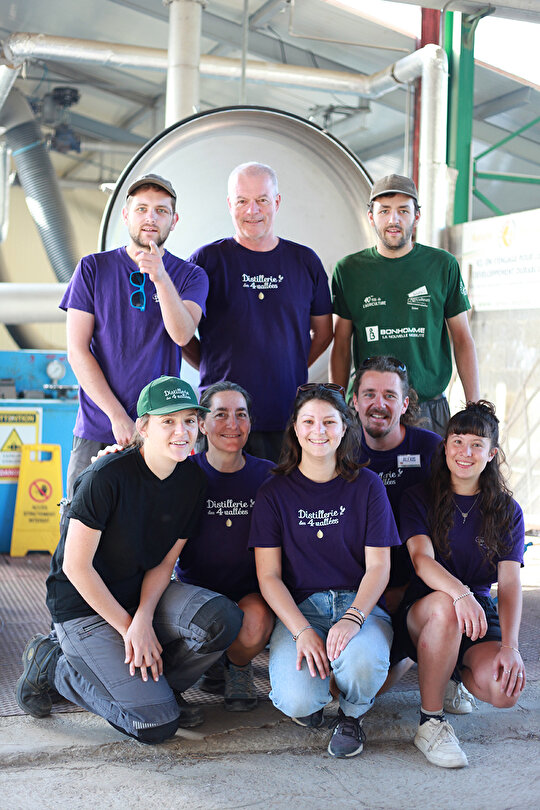 equipe distillerie 4 vallées