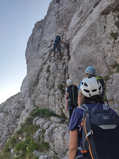 Groupe dans la monter