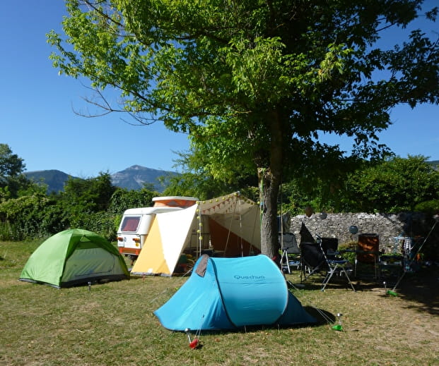 Emplacement camping