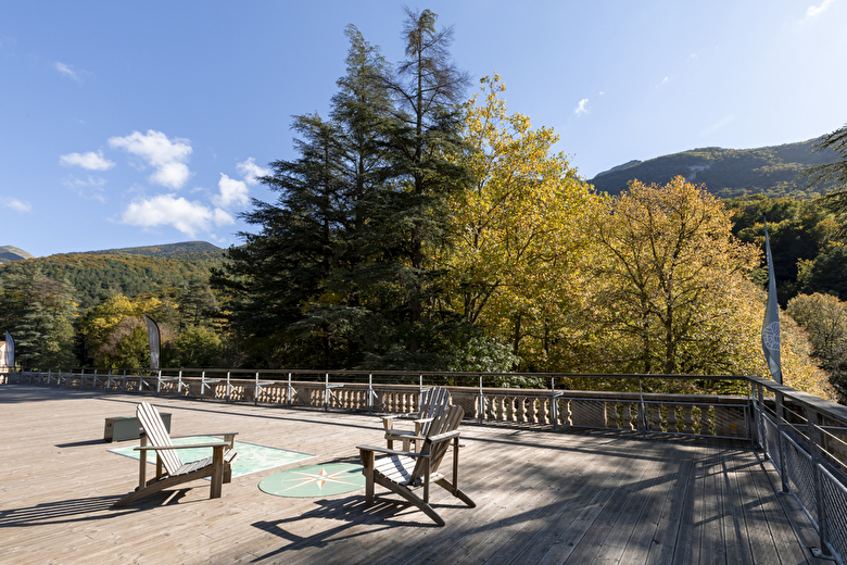 Auberge des Dauphins - Maison de Site de la Forêt de Saoû