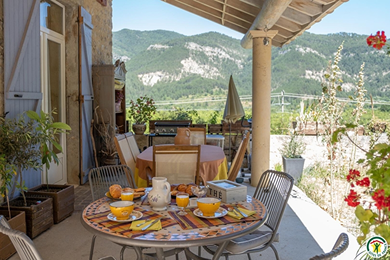 Petit déjeuner compris