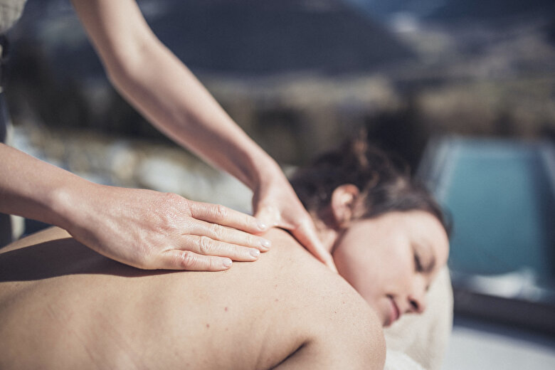 Adélaïde de Valence - Massages bien-être et sportifs