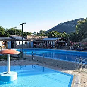 Luc municipal swimming pool