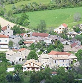 Screenings of Old Films and Heritage Photo Exhibitions at Les Nonières