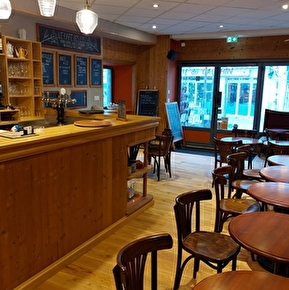 Le Café des Lys