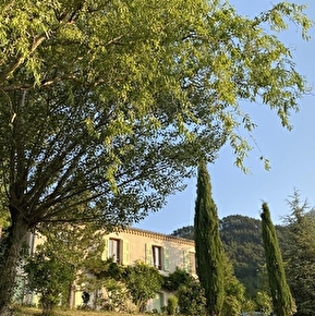 Façade et jardin